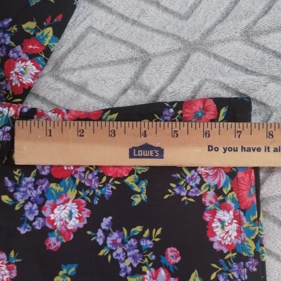 D'Mode Classix Vintage Floral Shorts Never Worn - Picture 4 of 7